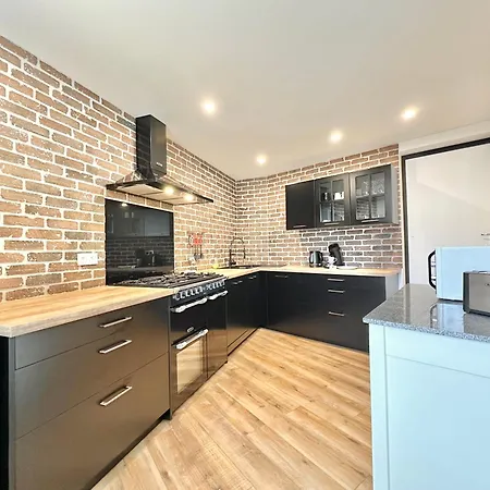 L'orangerie Urbaine Holiday home *
